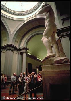 Florence. Italy. Tudcany. Uffuzi Gallery. "David" Michelangelo. Art. Sculpture. Curiosity. Museums. Culture. Classical.